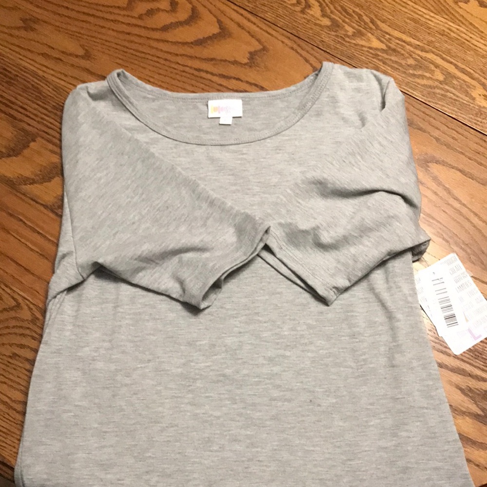 Shirt - Picture 2 of 3